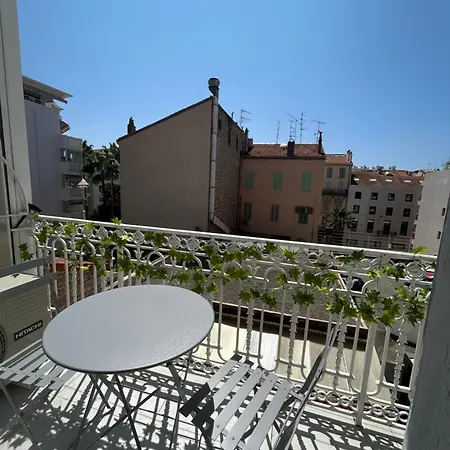 Studio Charlie - Bd De Lorraine Cannes Exterior photo